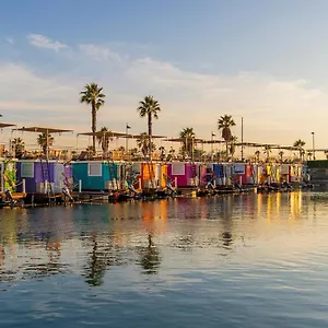 Úszó hotel Boat Haus - Casas Flotantes Frente A Gibraltar La Línea de la Concepción