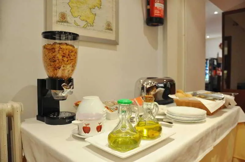 Hotel Alguer Camp Nou Barcelona Spanyolország