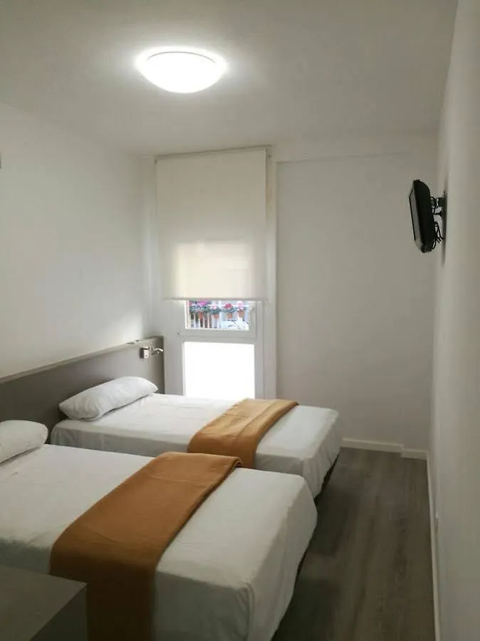 Hotel Alguer Camp Nou Barcelona 2*,  Spanyolország