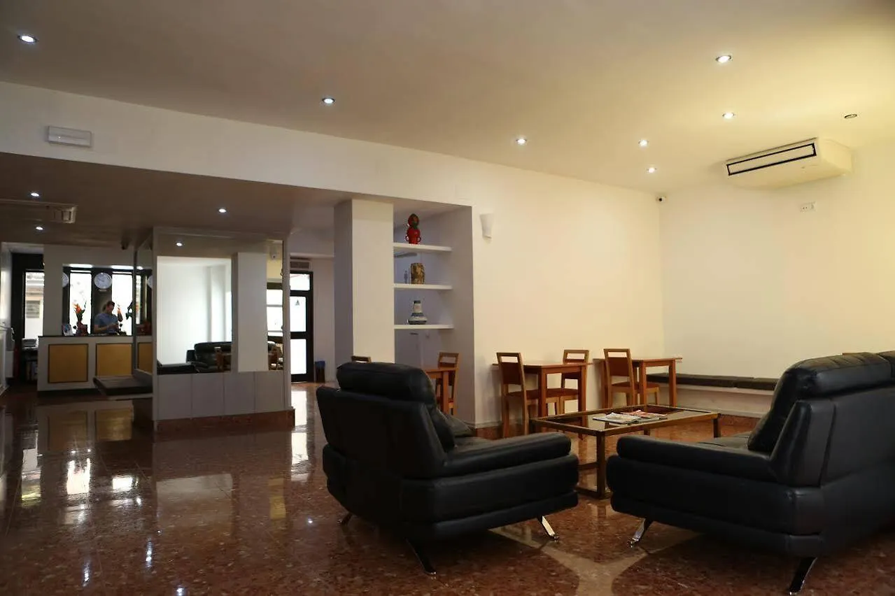 Hotel Alguer Camp Nou Barcelona
